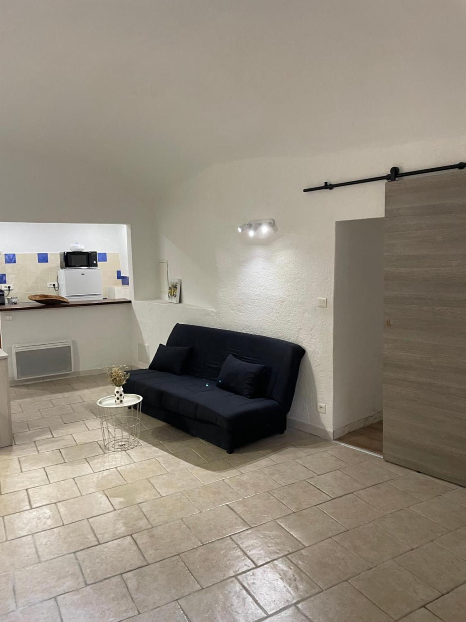 Hebergement Seillans Extérieur photo